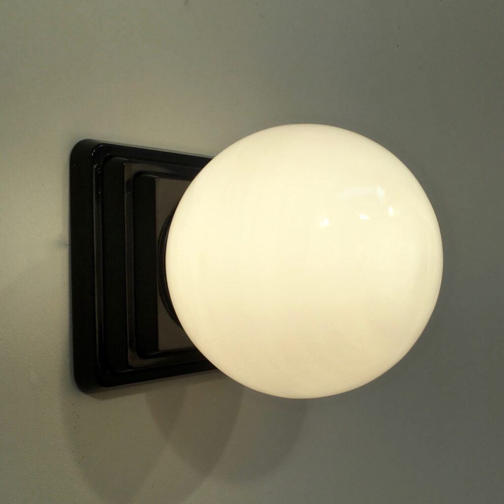 plafonnier_bakelite_opaline_maison_liedekerke_LK_8.jpg