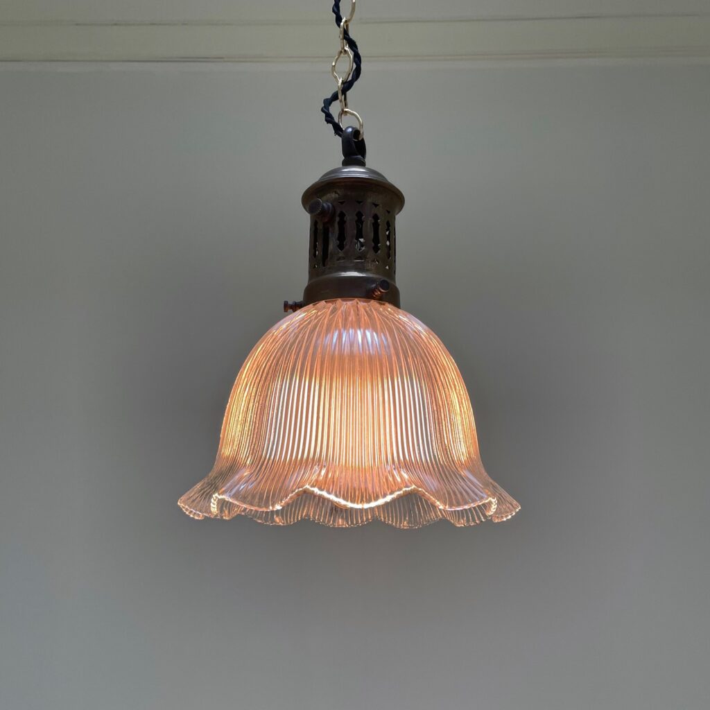 suspension_Holophane_11_maison_Liedekerke_LK_5.jpg