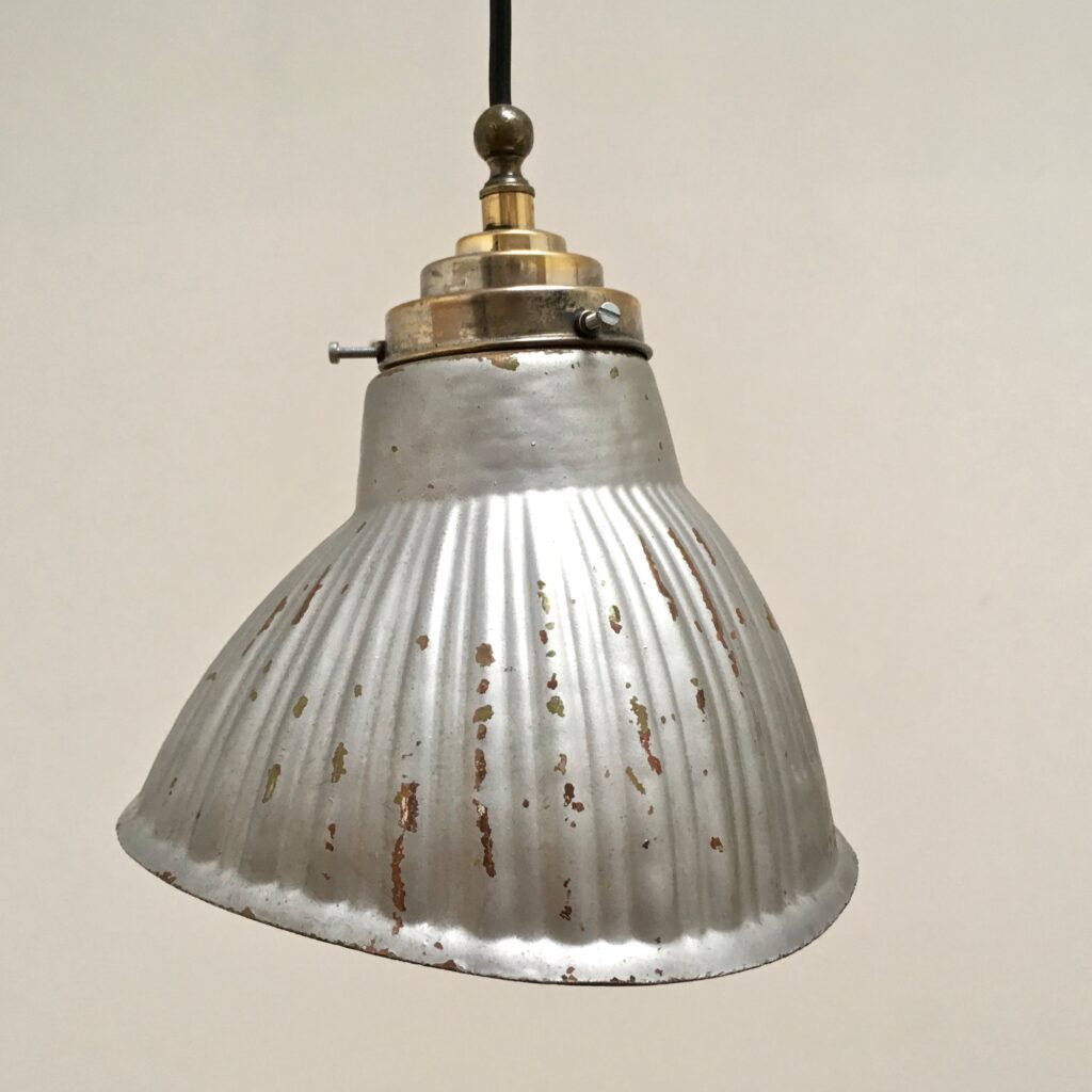 suspension_mercurise_petite_laiton_maison_liedekerke_LK_2.jpg