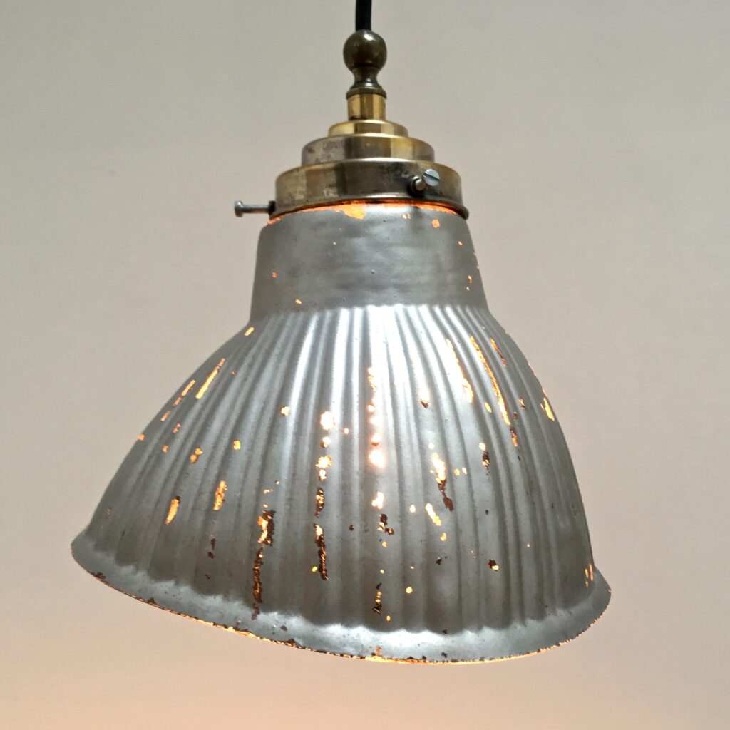 suspension_mercurise_petite_laiton_maison_liedekerke_LK_7.jpg