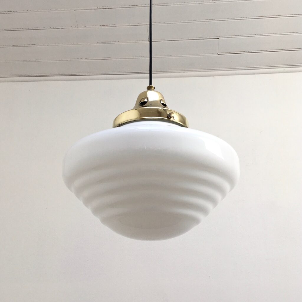 suspension_opaline_art-deco_laiton_poli_maison_liedekerke_LK_3.jpg