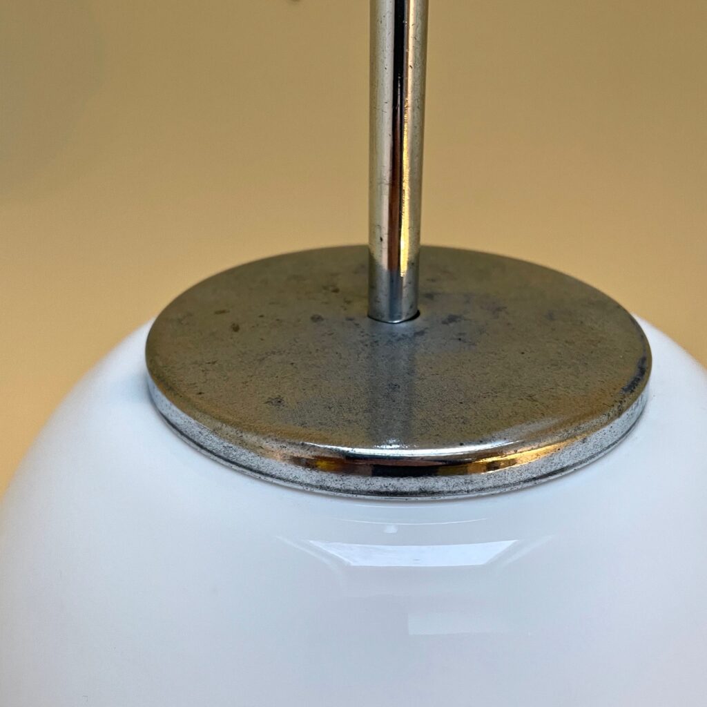 suspension_opaline_bar_maison_liedekerke_LK_3.jpeg