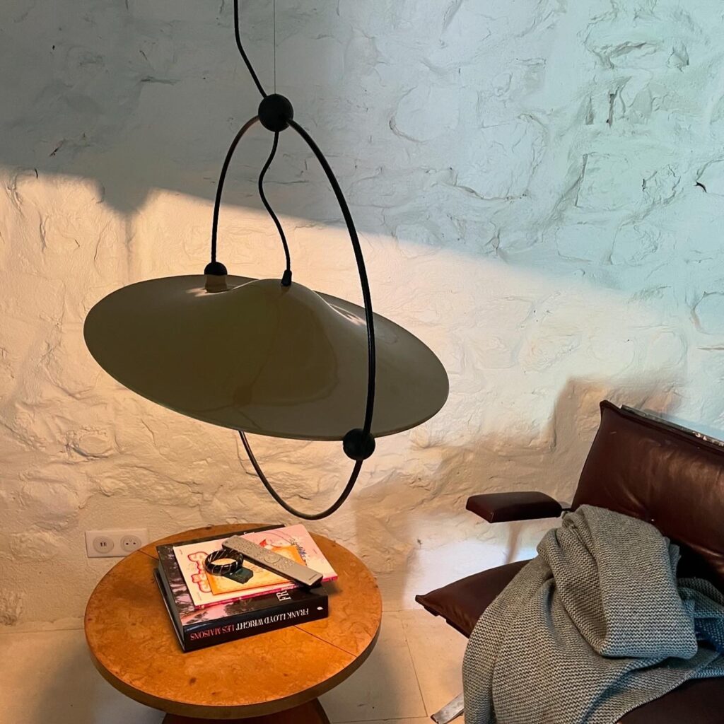 suspensions_Lita_taupe_cercle_anneau_maison_liedekerke_LK_11.jpg