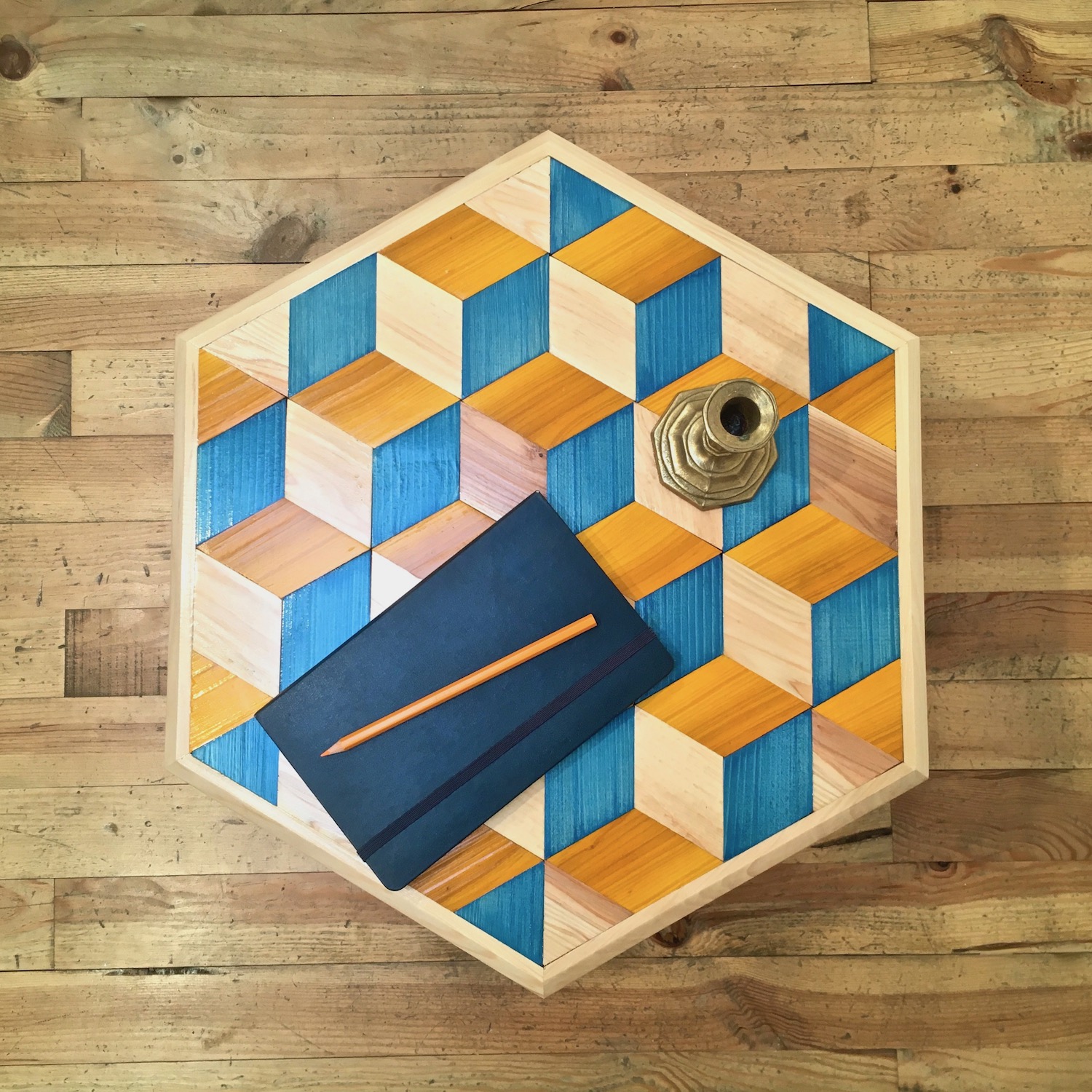 Table Basse en marqueterie - ORION - petit modèle