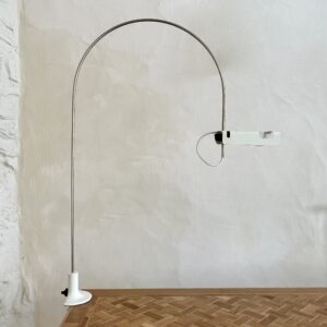 lampe_bureau_table_etau_machoire_pince_cintre_spider_joe_colombo_oluce_1965_space_age_maison_liedekerke_LK