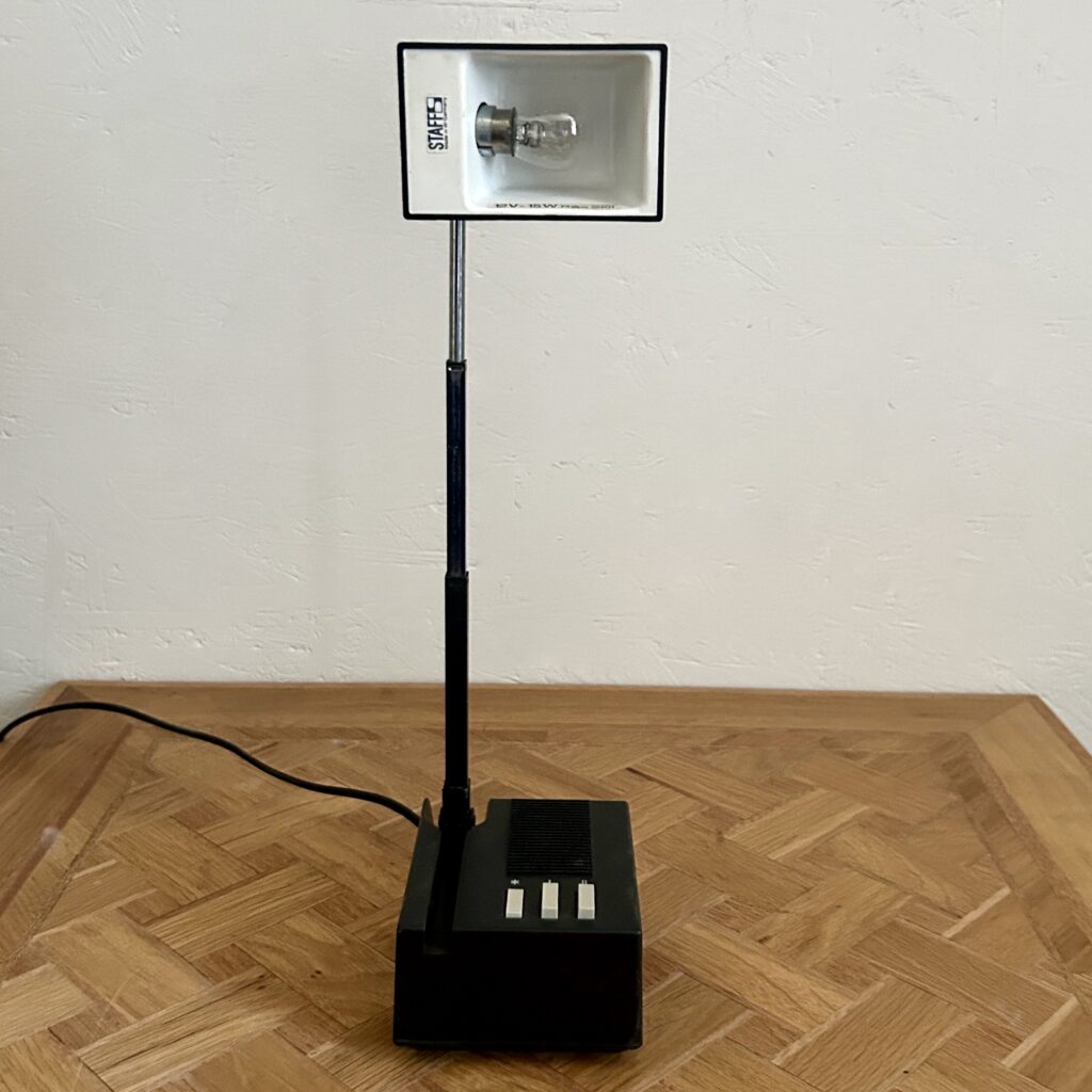 petite_Lampe_telescopique_bureau_articulée_staff_1980_Maison_liedekerke_LK_2